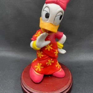 Disney Grolier Collectibles It's A Small World Presents MAHARANEE DAISY Figurine